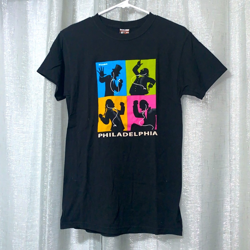 Vintage Philadelphia iFreedom T-Shirt size small
